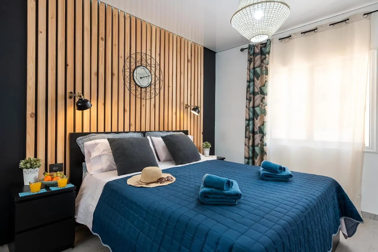 138 Los Angeles, Los Cristianos Close To The Ocean Daire İspanya