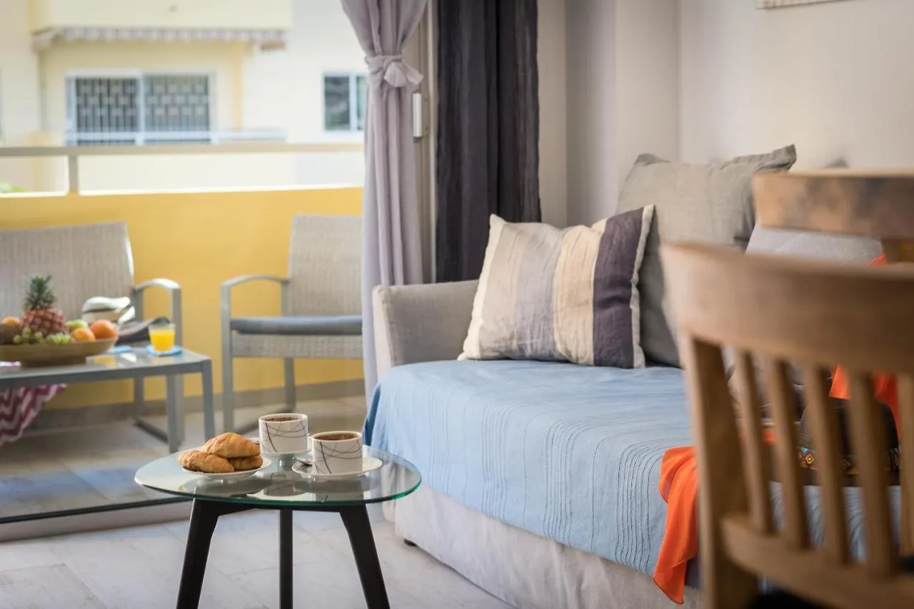138 Los Angeles, Los Cristianos Close To The Ocean Daire Los Cristianos (Tenerife)